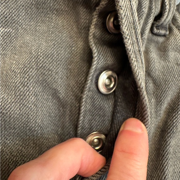 MADEWELL Women's Relaxed Denim Shorts Cutoffs Bienville Grey Wash Button Fly 23 - Picture 9 of 14